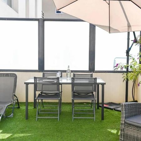 Superbe Appartement Avec Terrasse, Piscine & Parking Prive A Марсель Екстер'єр фото